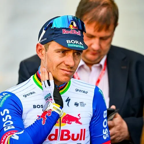 De nieuwe trainer van Remco Evenepoel is bekend… en het is de voormalige coach van Jonas Vingegaard !