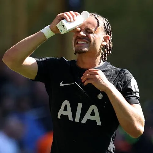 Een zware klap voor Nederland: Xavi Simons mist het WK!