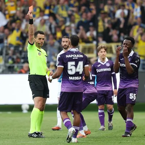 “Onacceptabele brutaliteit”: Jonathan Lardot bevestigt uitsluiting van Killian Sardella