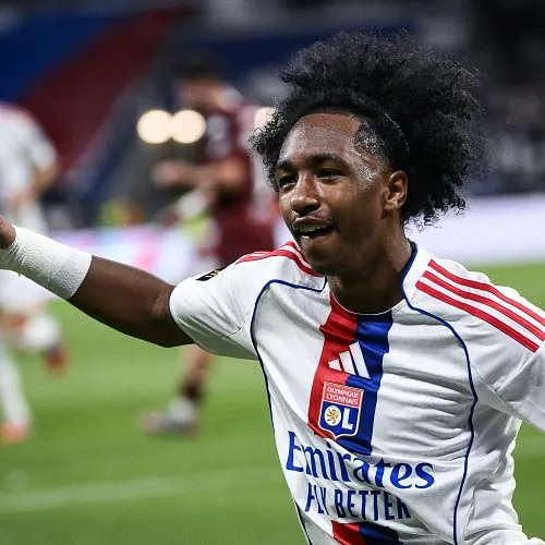 Malick Fofana hervat groepstraining bij Lyon!