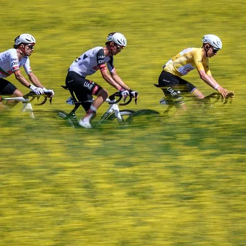 Ronde van Romandië - Tadej Pogacar kan het ook in de sprint