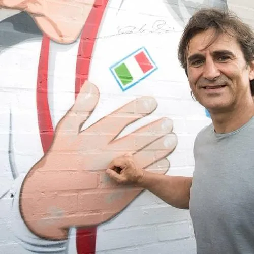 Alex Zanardi, voormalig F1-coureur en viervoudig paralympisch kampioen, is overleden