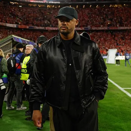 «Nuno Mendes had rood moeten krijgen»: Vincent Kompany teleurgesteld in arbitrage na Bayern-PSG
