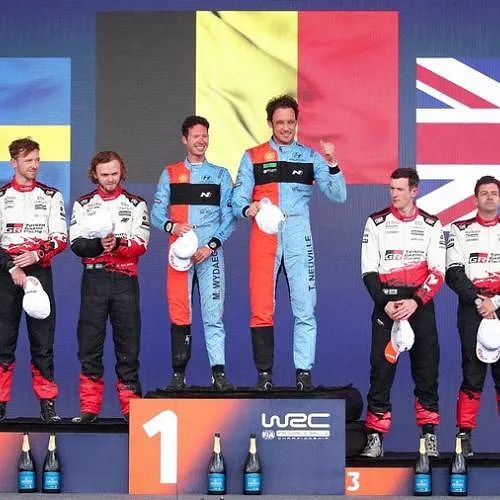 Thierry Neuville triomfeert in het WRC van Portugal!