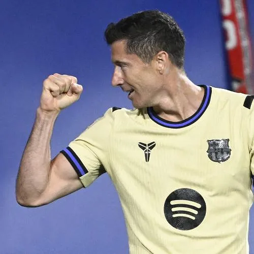 Vertrek of verlenging bij Barça? Robert Lewandowski heeft de keuze te over