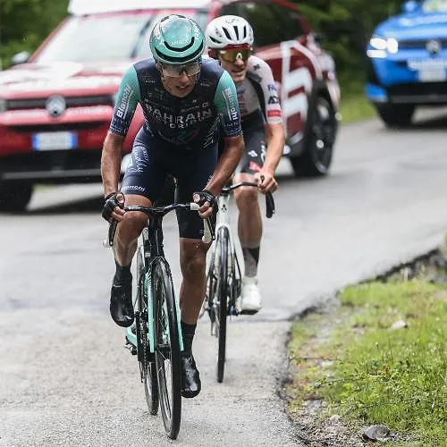 Giro: Igor Arrieta wint de 5e etappe na een knotsgekke finale