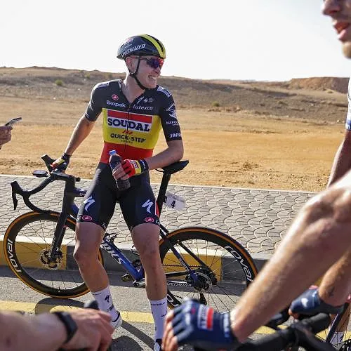 Tour de Hongarije: “Dainese en Bert hebben echt goed werk geleverd”, Tim Merlier bedankt zijn ploeggenoten na zege in 1e etappe!