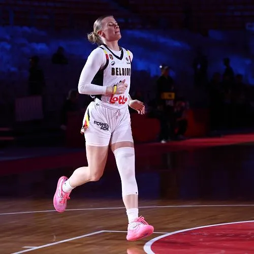 Julie Vanloo ziet tijdelijk contract niet verlengd worden bij New York Liberty