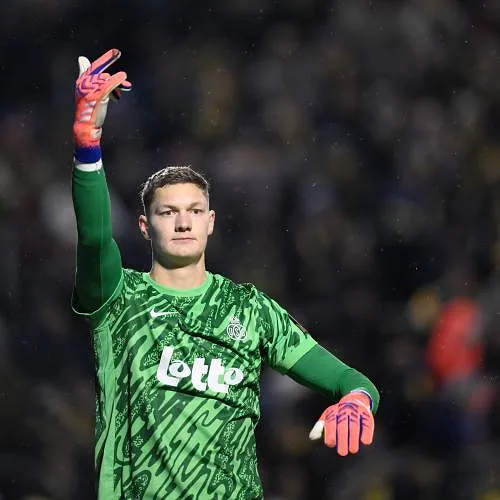 Union dreigt zijn doelman kwijt te raken : Kjell Scherpen wekt interesse van heel wat buitenlandse clubs !