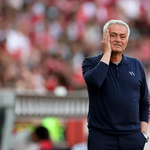 Afkoopclausule van José Mourinho gaat Benfica een mooie duit opleveren !