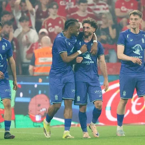 Charleroi maakt datum voor fandag bekend