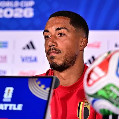 Tielemans voor het eerst aanvoerder op groot toernooi : « Mooi om complimenten te horen »