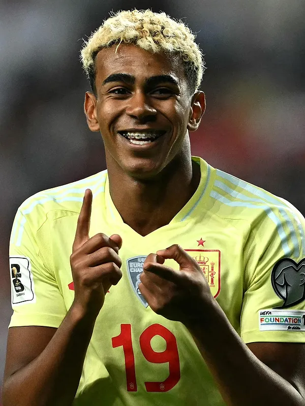 Lamine Yamal : « Si je n’arrive pas à avoir plusieurs Ballons d’Or, c’est que je n’aurai pas bien fait les choses »