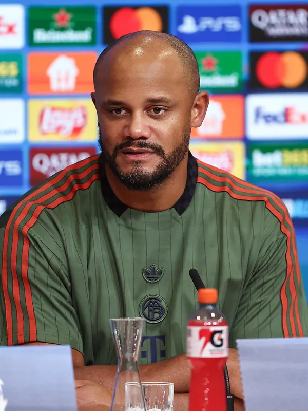 Vincent Kompany prévient avant le choc Bayern-Leverkusen : « La rivalité est bien présente »