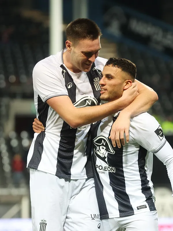 Pro League : Charleroi retrouve le chemin de la victoire, Westerlo cale encore (2-0)