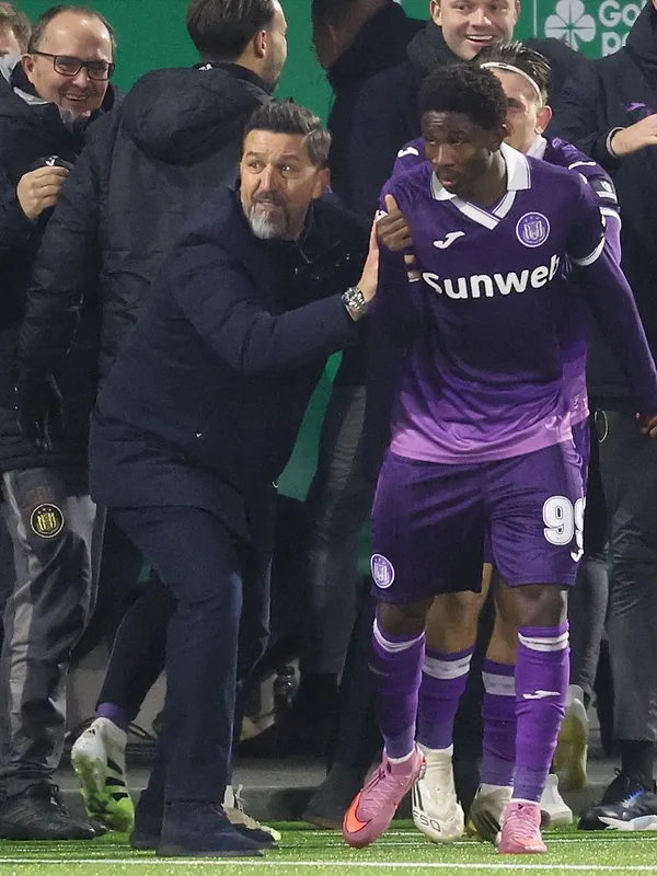 « Quelque chose est en train de naître » : Anderlecht parvient enfin à enchaîner !