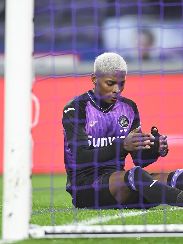 « Je n’en veux pas à Riemer » : Nilson Angulo se confie sur ses premières années à Anderlecht