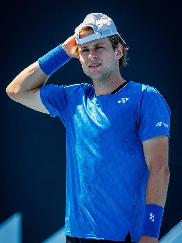 ATP Dubaï : Zizou Bergs s’incline face à Jenson Brooksby au 1er tour