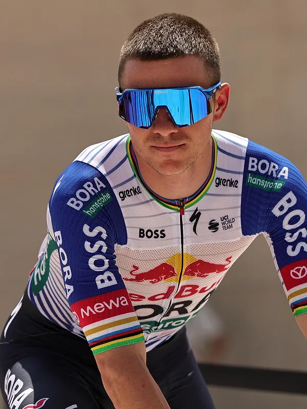 Tour de Catalogne : malgré sa lourde chute, Remco Evenepoel est bien au départ de la 4e étape !