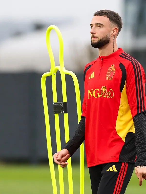 Diables rouges : Zeno Debast devrait manquer les deux premiers matches de la Coupe du monde !