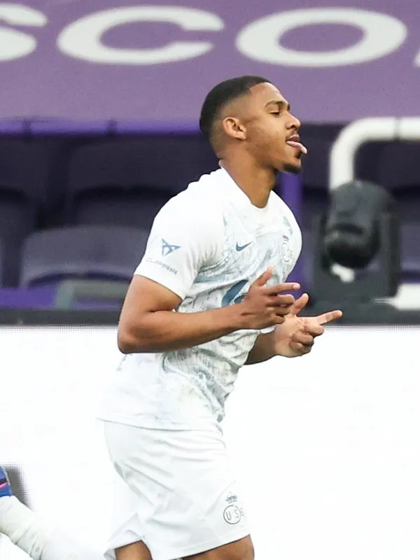 L’Union remporte le derby bruxellois (1-3) et reprend la tête !