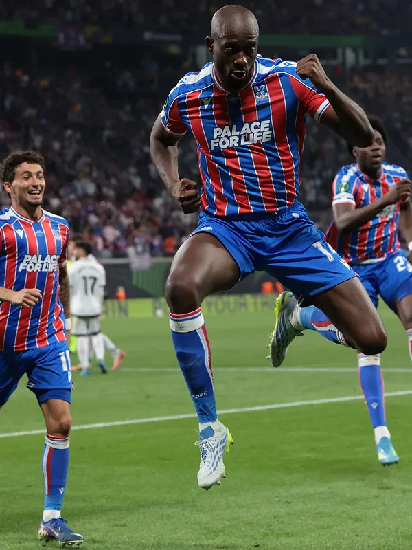Crystal Palace remporte la Conference League contre le Rayo Vallecano (1-0)
