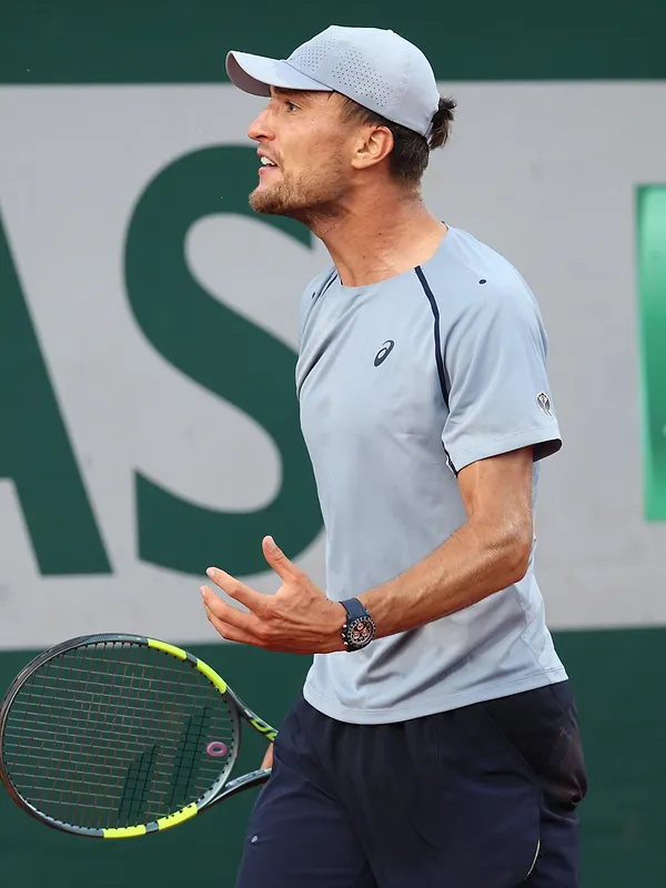 Roland-Garros : Raphaël Collignon s’incline face à Matteo Arnaldi au terme d’un combat de près de 5 heures