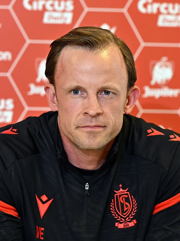 Standard: dit moeten we onthouden van de eerste persconferentie van Euvrard als coach