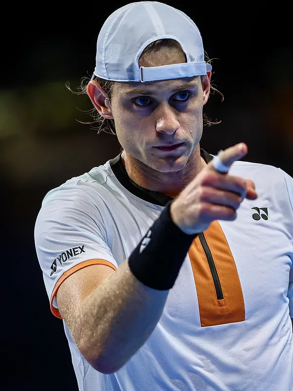 ATP Parijs: de onwaarschijnlijke video van Zizou Bergs’ viering na zijn zege!