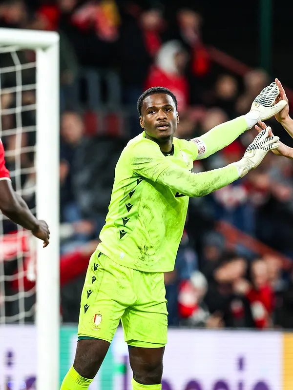 Een premie van een miljoen dollar voor Epolo? De doelman van Standard kan de jackpot winnen!