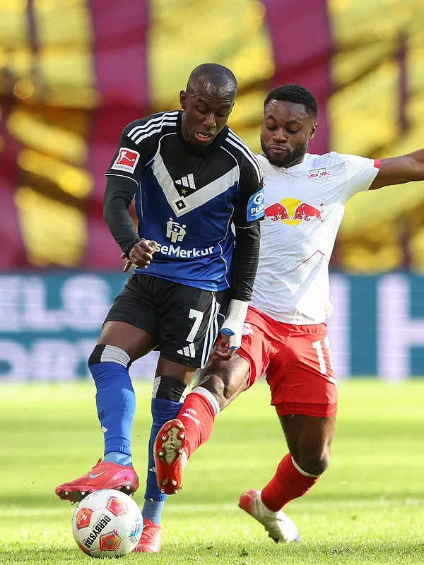 Voormalig Pro League-speler geschorst door zijn club na rijden onder invloed