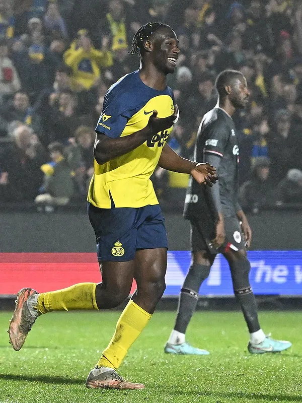 Geen breuken vastgesteld bij Union-spits Promise David na zware bosting