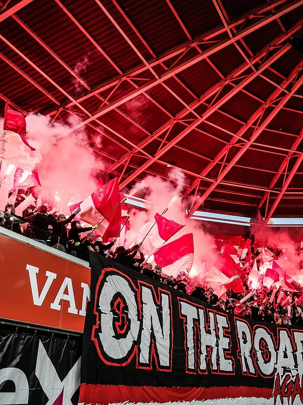 Standard trekt zonder supporters naar Leuven voor de opener van de Europe Playoffs