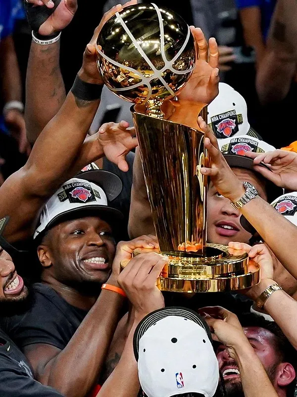 Een heroïsche Jalen Brunson verlost de New York Knicks na 53 jaar wachten !