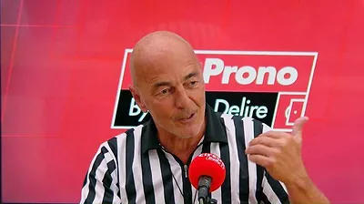 "Top Pronos" - Marc Delire lance Charleroi-Standard avec deux fans