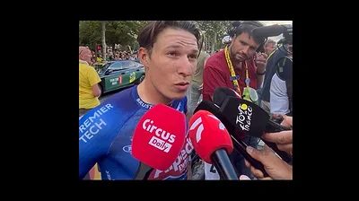 "Het is een droom voor het team": Jasper Philipsen geniet van de dubbelslag op de Champs-Elysées.