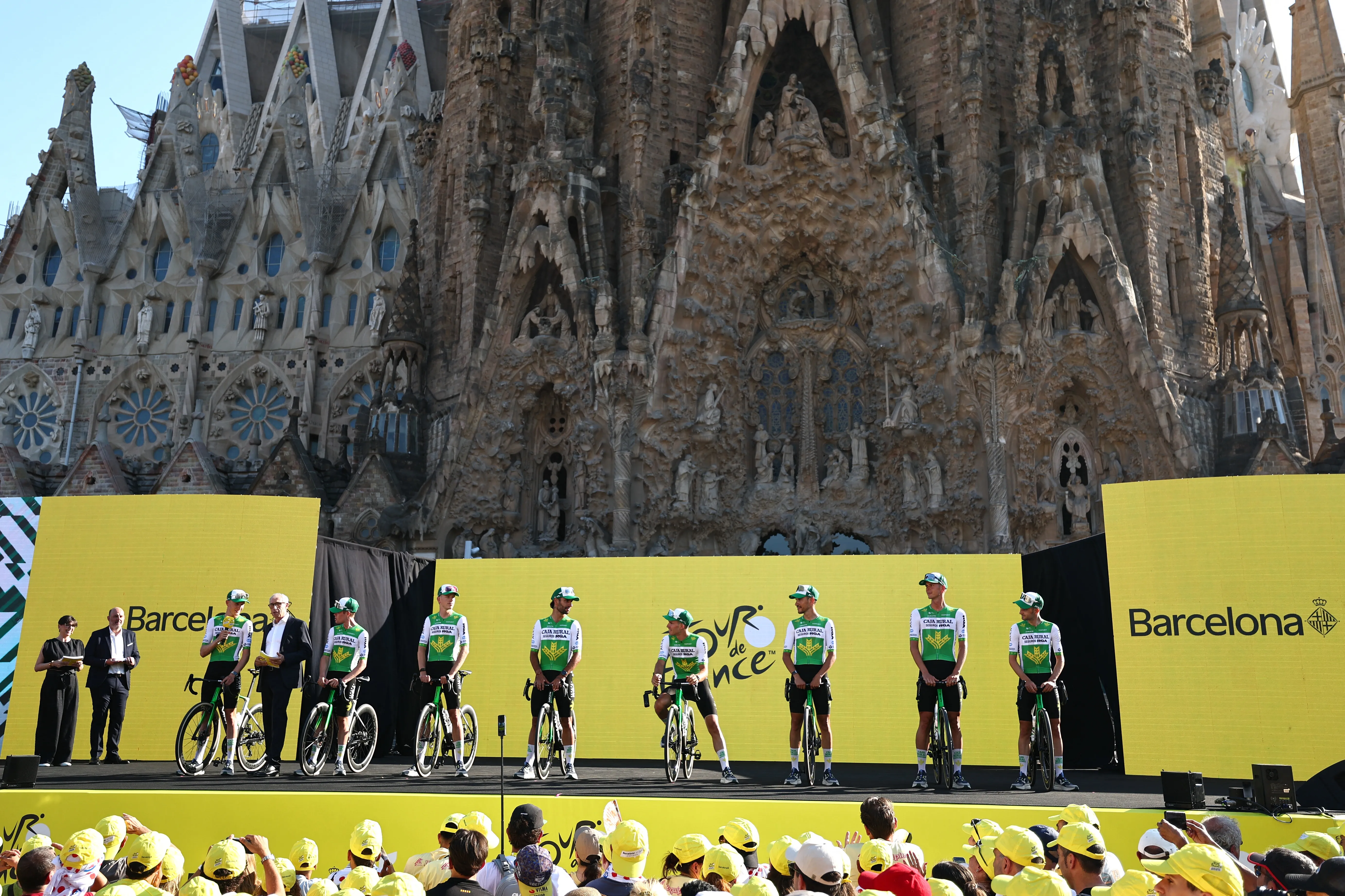 Il y aura du nouveau dans le peloton du Tour de France : six équipes vont porter un maillot spécial - Anne-Christine POUJOULAT / AFP - Jérôme Jordens