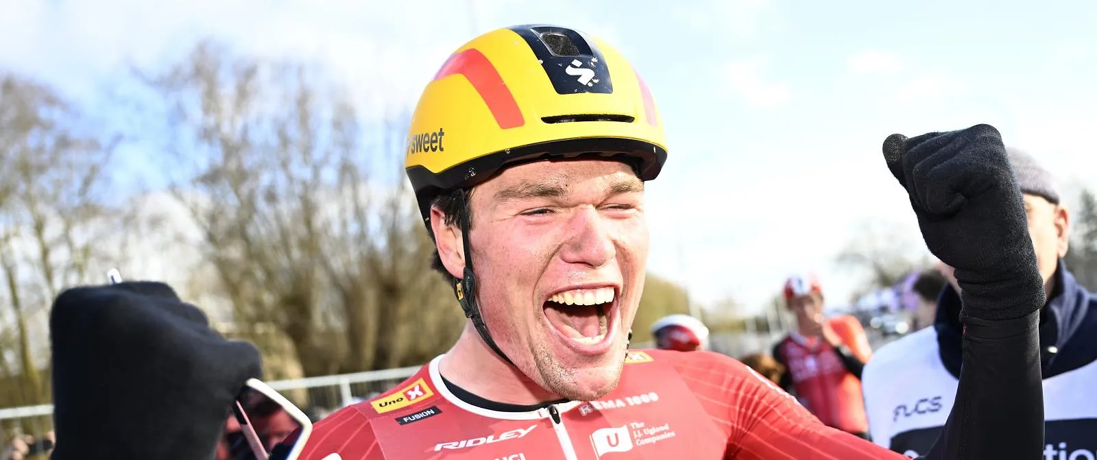 Norwegian Soren Waerenskjold of Uno-X Mobility celebrates after winning the men's one-day cycling race Omloop Het Nieuwsblad (UCI World Tour), 197 km from Gent to Ninove, Saturday 01 March 2025.
BELGA PHOTO JASPER JACOBS