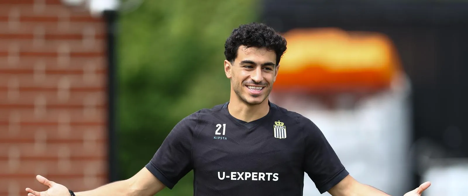 La Gantoise a tenté de faire revenir un ancien défenseur de Charleroi en Pro League - Samuel Guadi