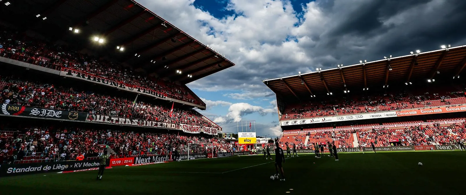 À Sclessin, le Standard jouera 6 des 7 prochains matches le vendredi soir : voici pourquoi ! - Tom Oliver