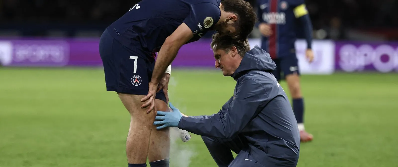 PSG : après Doué et Dembélé, Kvaratskhelia sera également forfait contre le Barça ! - Tom Oliver