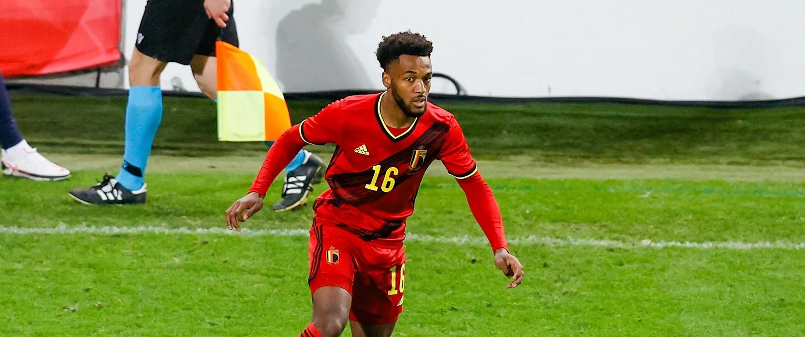 Hannes Delcroix change de sélection après avoir disputé un match amical avec les Diables rouges ! - Tom Oliver