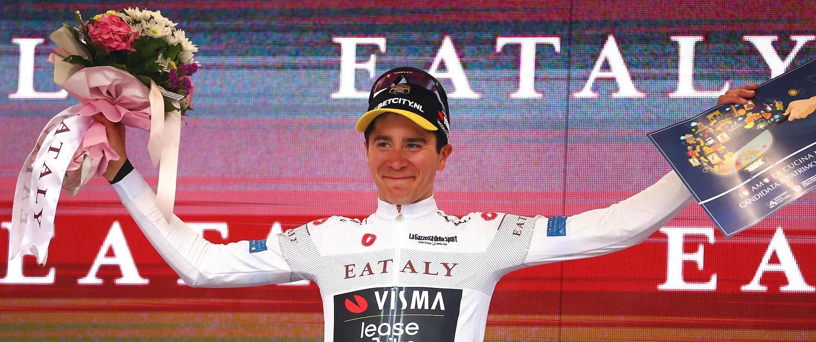 Coup de tonnerre : Cian Uijtdebroeks quitte déjà Visma-Lease a Bike à la surprise générale ! - Belga