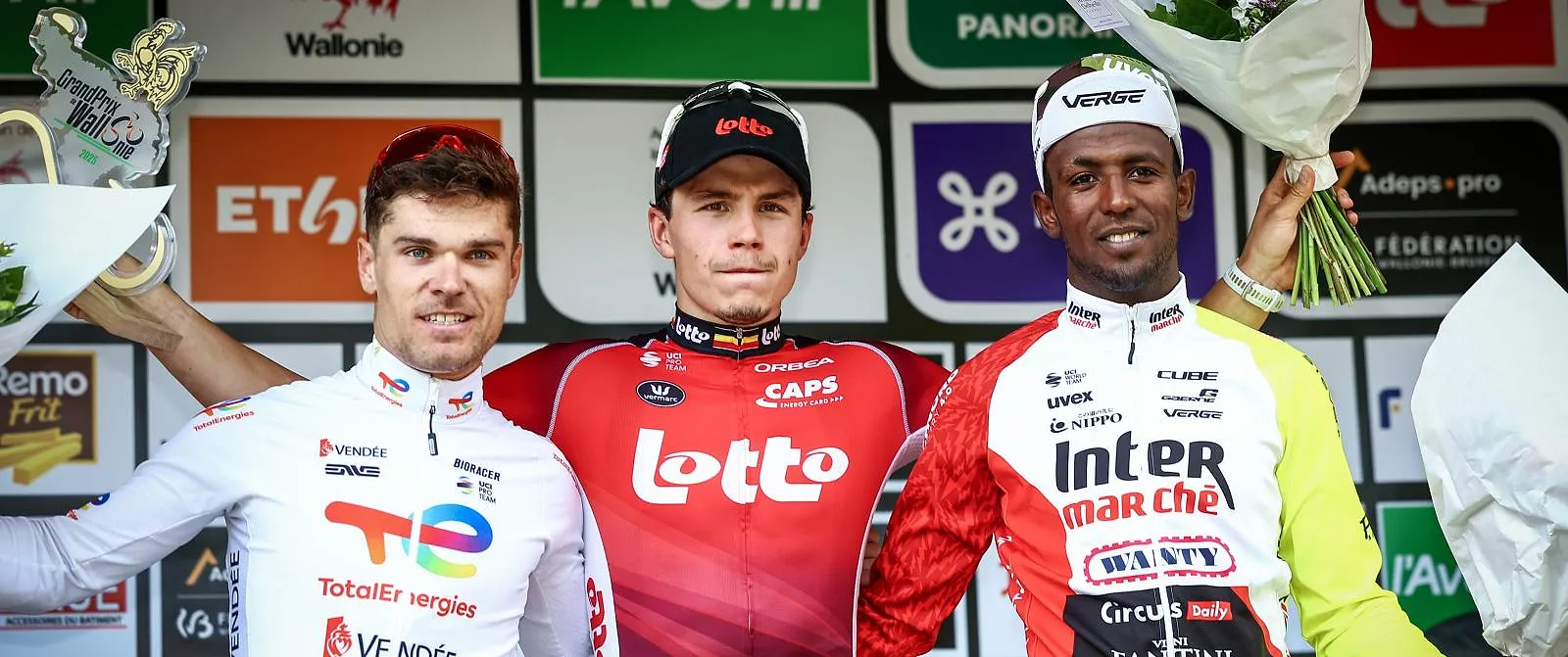 « Arnaud De Lie a envie qu’il reste » : Quel avenir pour Biniam Girmay après la fusion Lotto-Intermarché ? - Tom Oliver