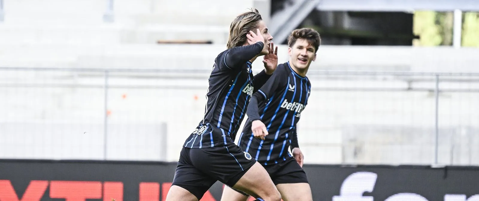 Le Club Bruges l’emporte à l’Antwerp et rejoint provisoirement l’Union en tête - Arthur Melsen