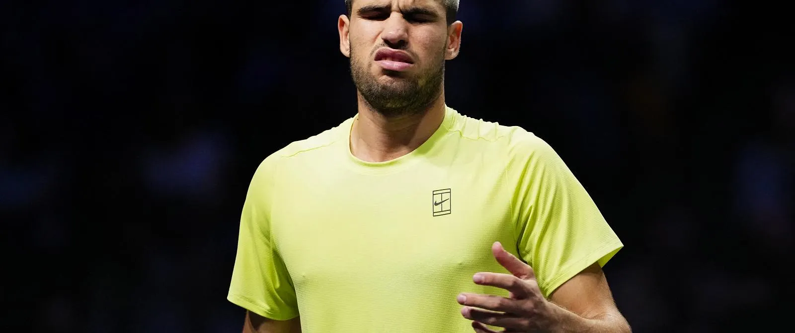 Carlos Alcaraz éliminé d’entrée à Paris : « C’était un de mes pires matches de la saison » - Circus Daily et Belga