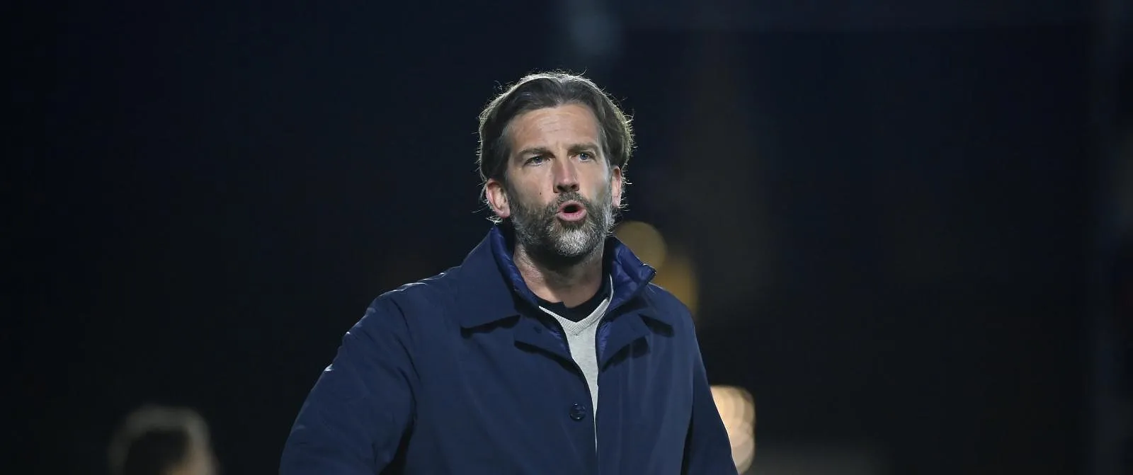 Rik De Mil prévient avant Standard – Charleroi : « Il faut que ça reste dans les limites » - Tom Oliver