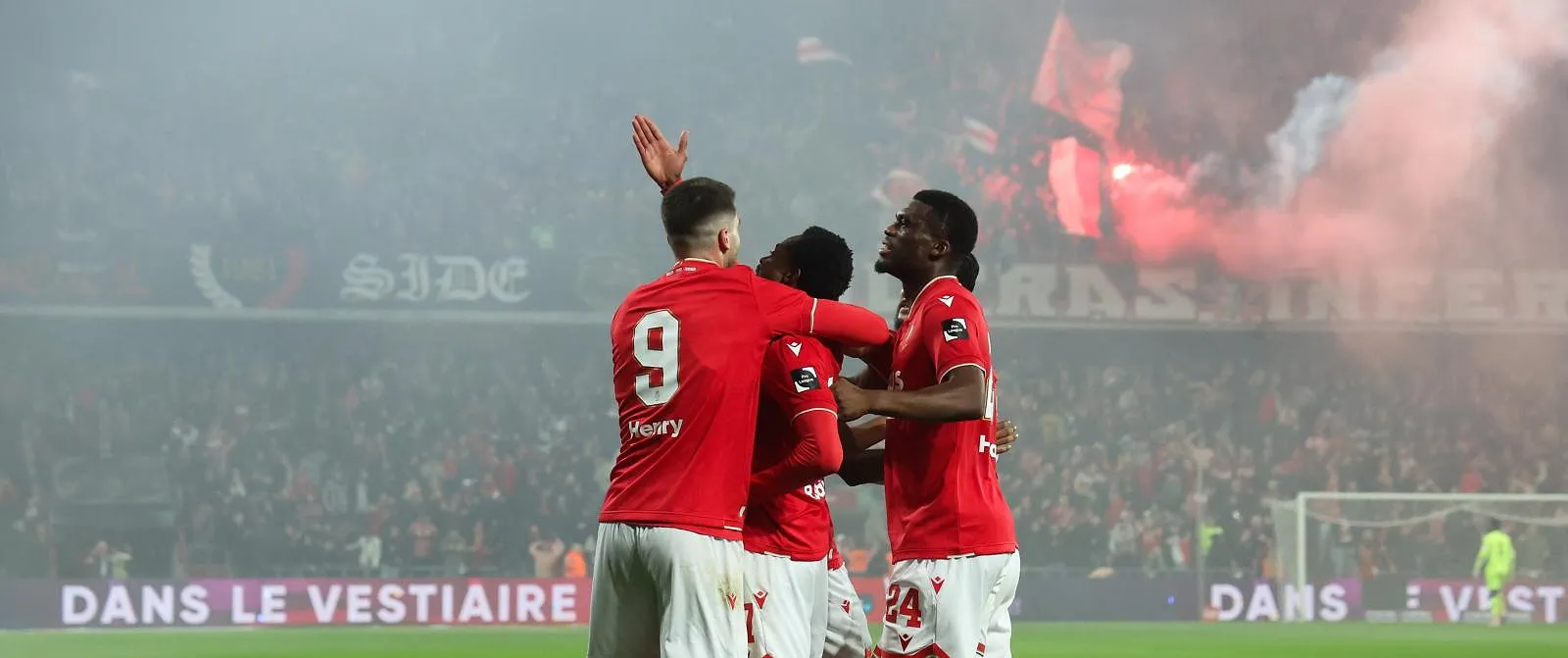 Le Standard dompte Charleroi et offre le derby wallon à ses supporters - Belga