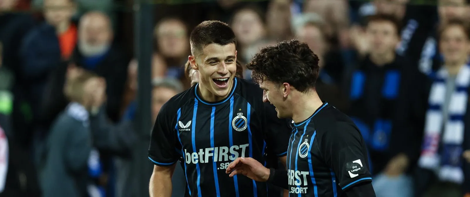 Le Club Bruges bat Dender, s’offre un 6e succès de suite et reste à 3 points de l’Union - Belga