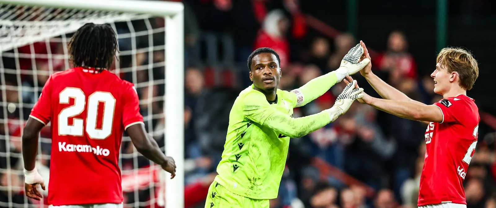 Une prime d’un million de dollars pour Epolo ? Le gardien du Standard pourrait décrocher le jackpot ! - Tom Oliver